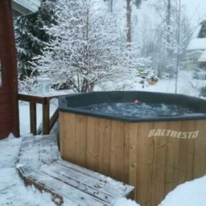 wood-fired-hot-tub-winter-350x350